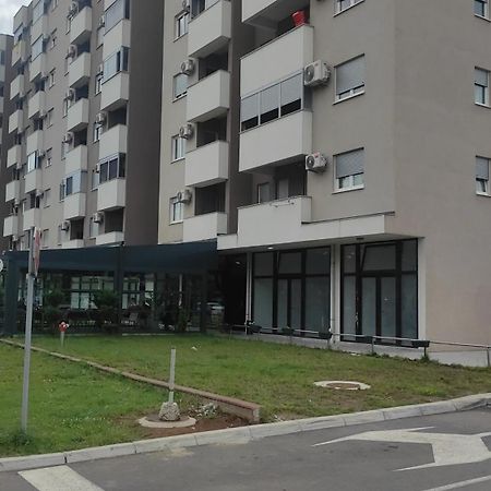 Podgorica Apartman Exteriör bild